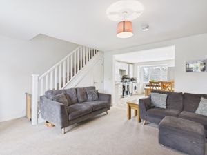 Lounge- click for photo gallery